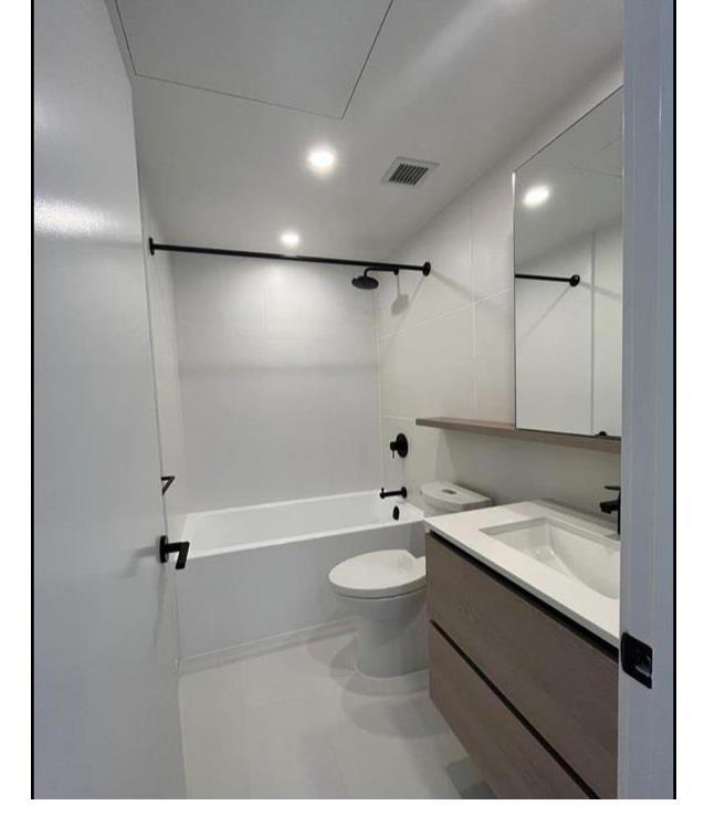 906 13428 105 Avenue Property Photo 4