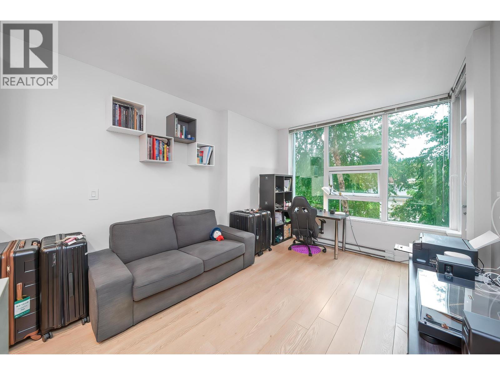 304 530 Whiting Way Property Photo 2