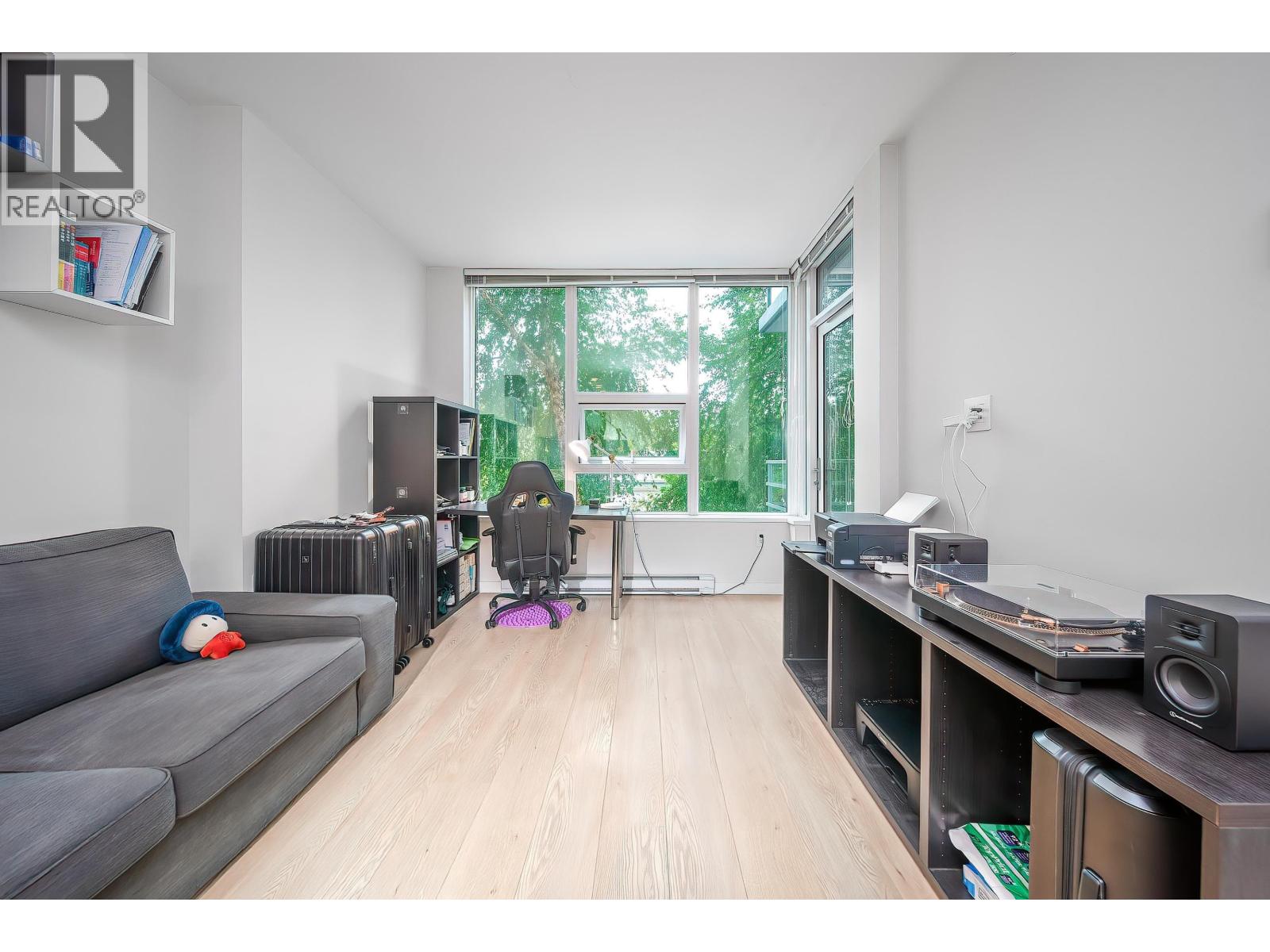304 530 Whiting Way Property Photo 3