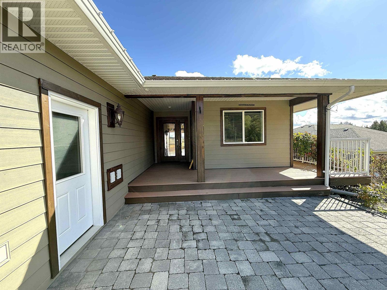 5072 Block Drive Property Photo 6