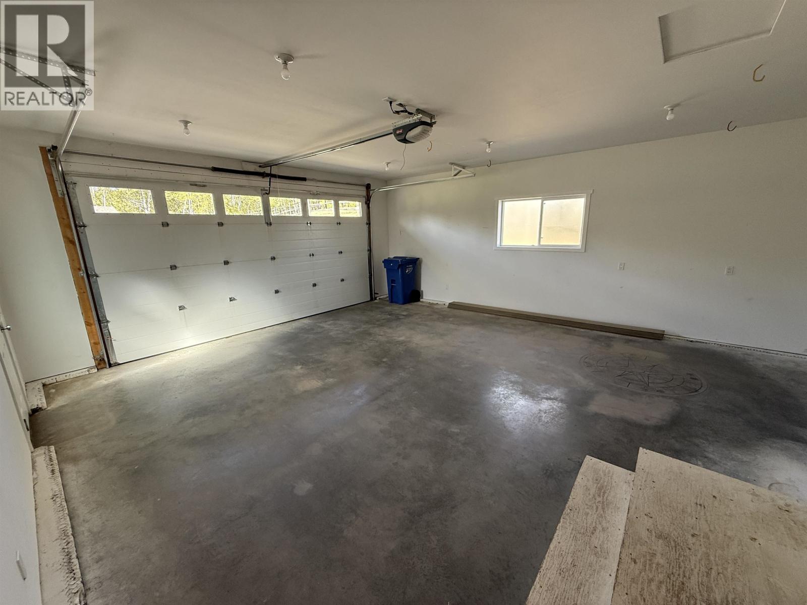 5072 Block Drive Property Photo 16