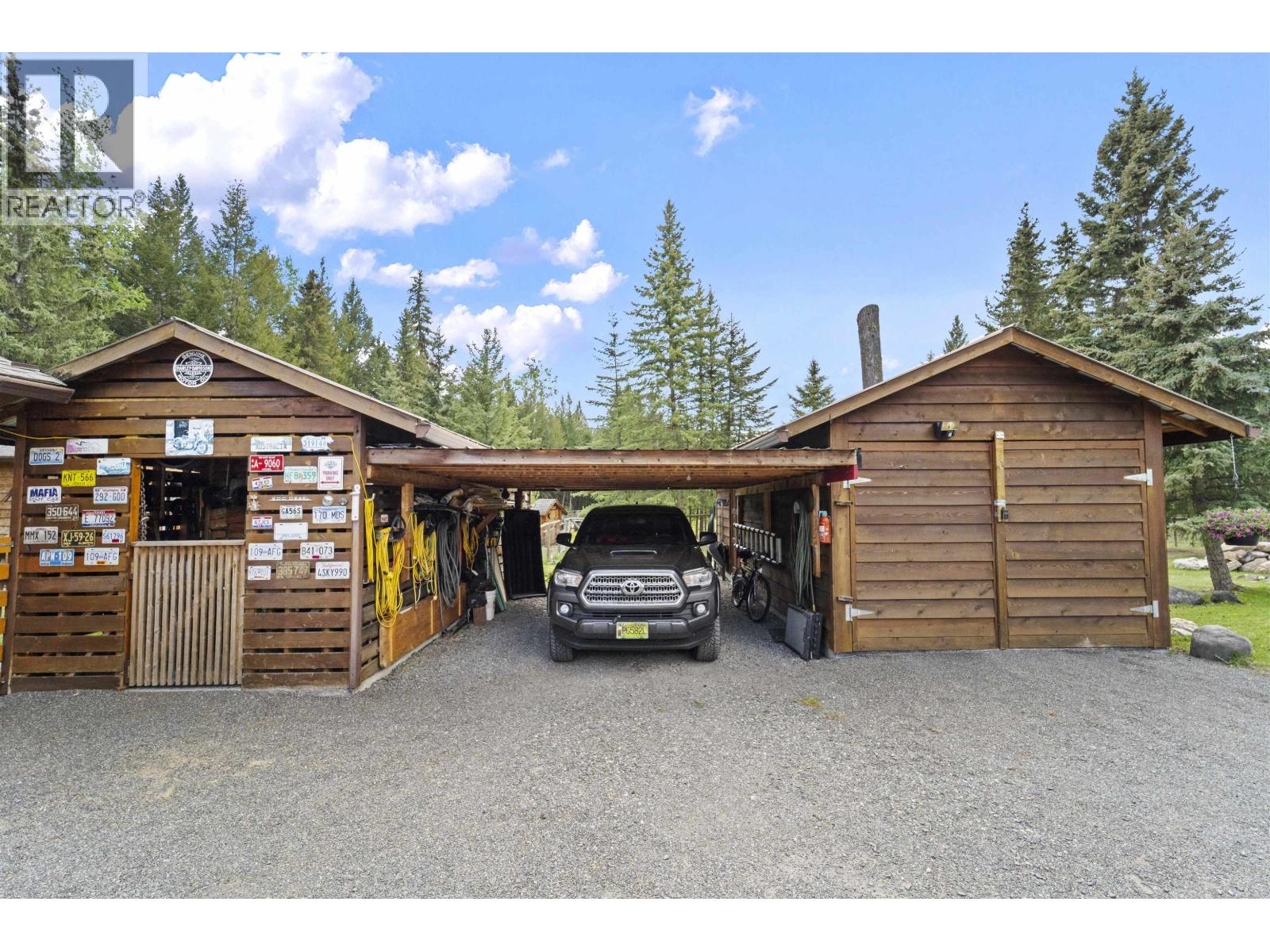 6649 Sven Road Property Photo 4