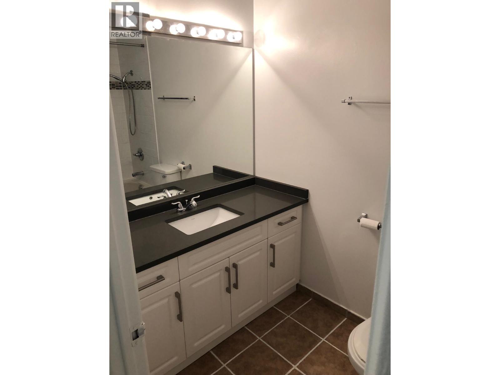 356 8131 Ryan Road Property Photo 4