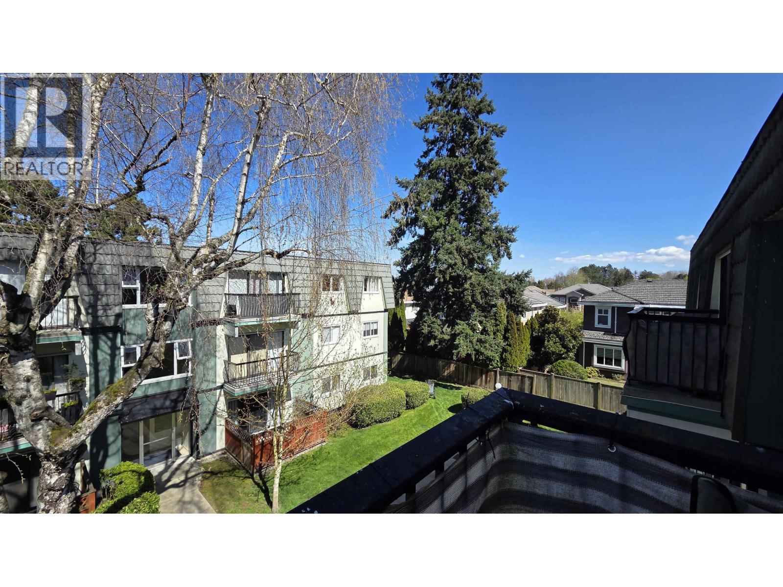 356 8131 Ryan Road Property Photo 5