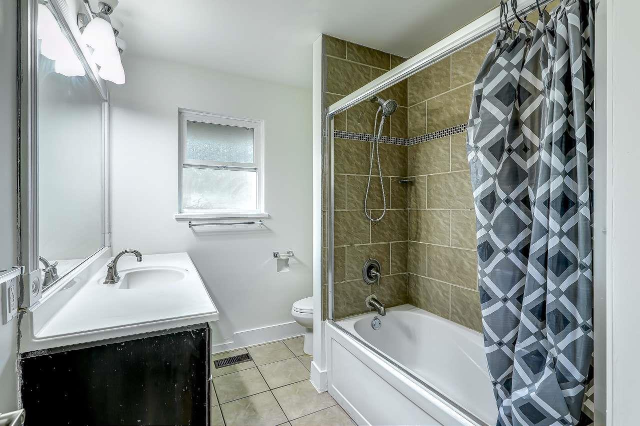 10055 122 Street Property Photo 16