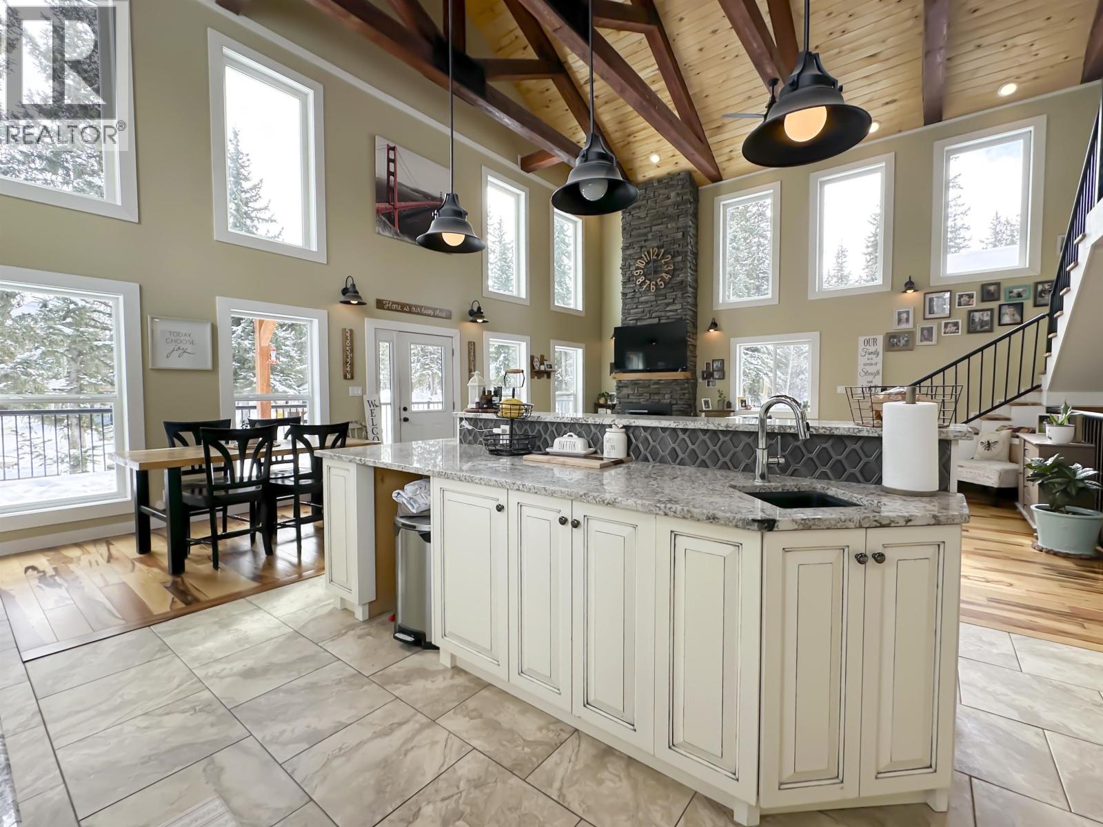 13891 Sweet Road Property Photo 20