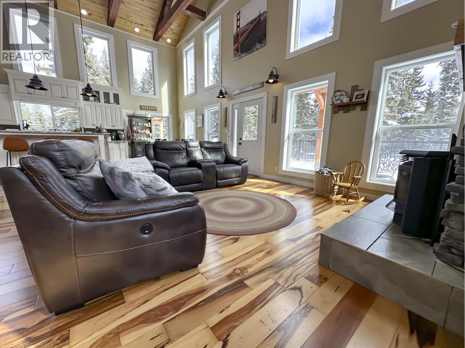 13891 Sweet Road Property Photo 25