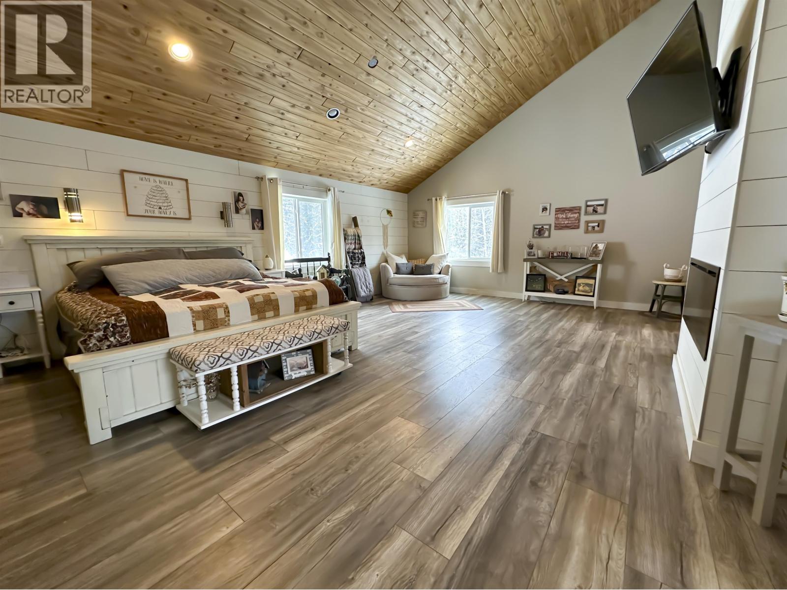 13891 Sweet Road Property Photo 26