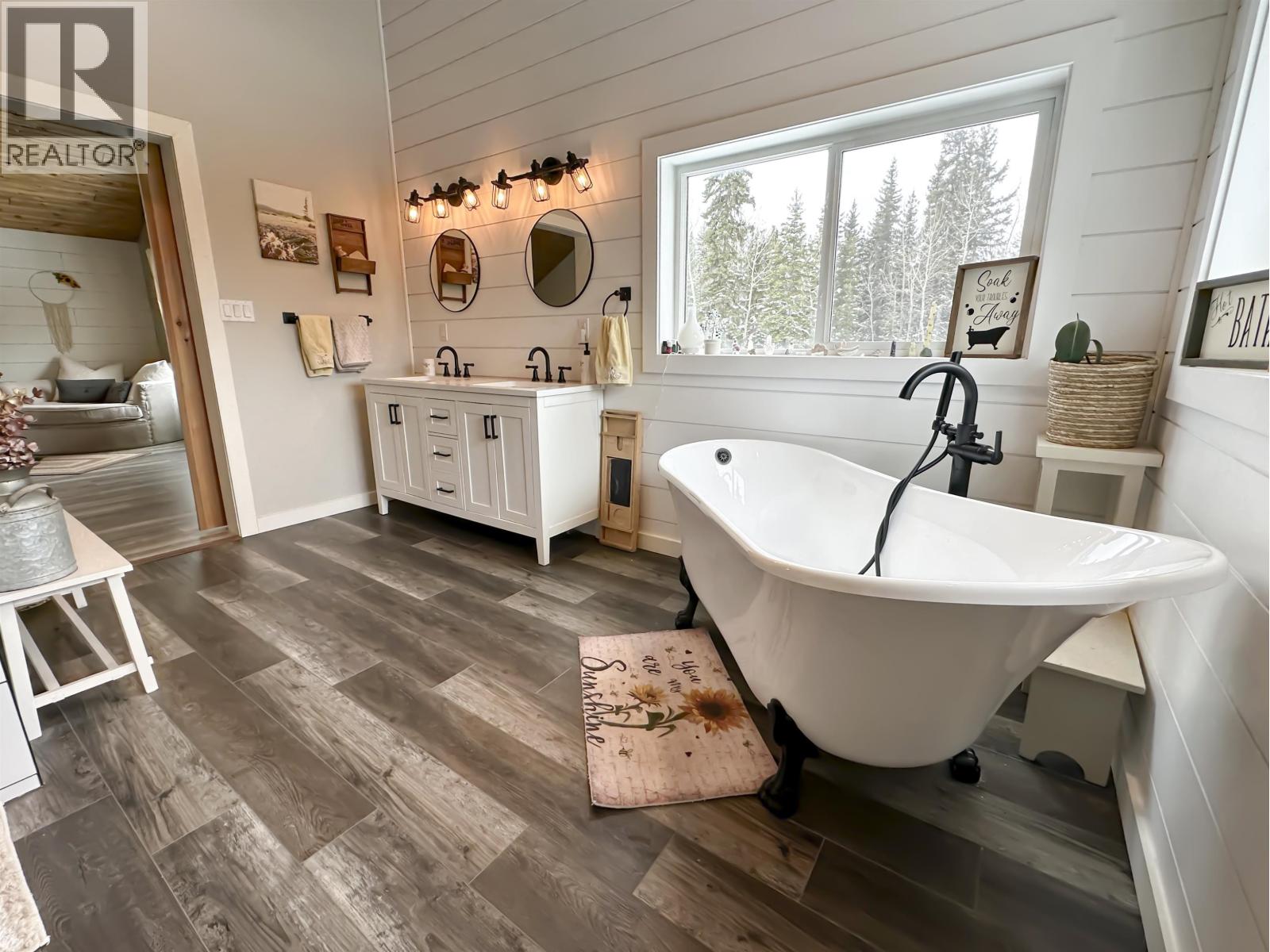 13891 Sweet Road Property Photo 30
