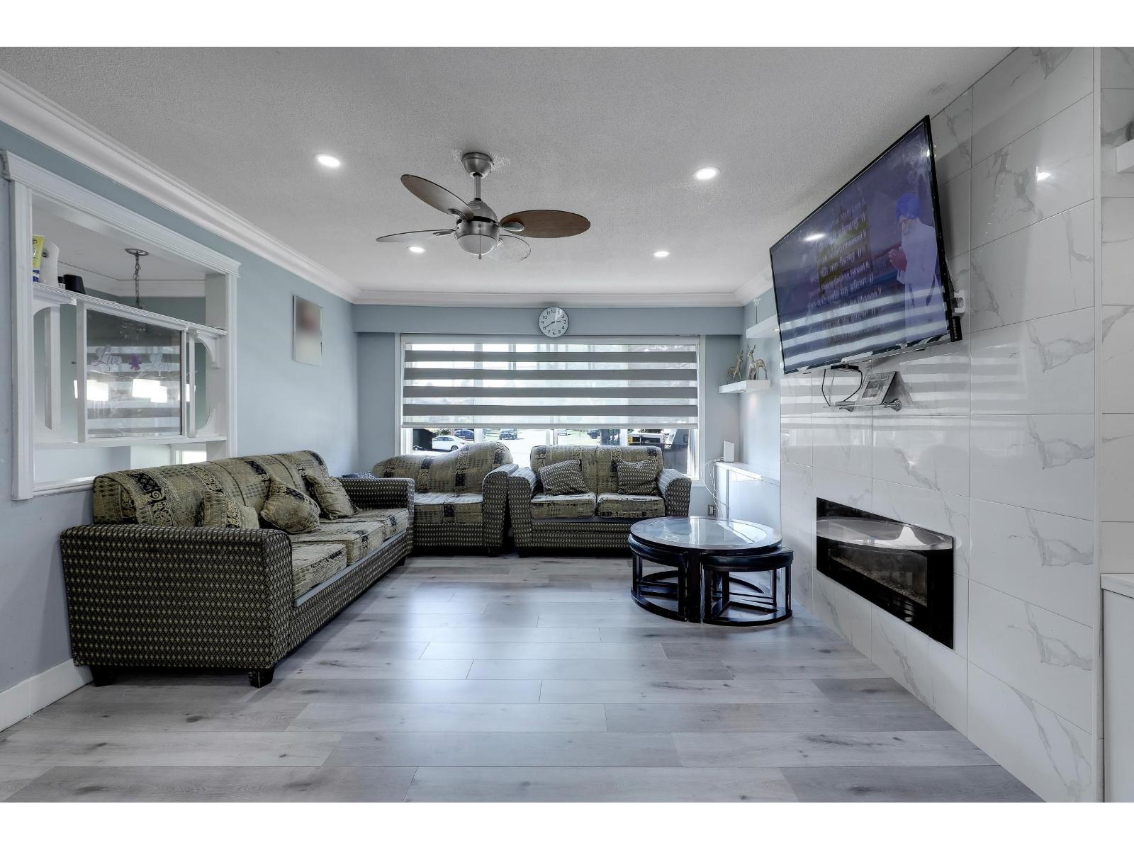 9162 119a Street Property Photo 2