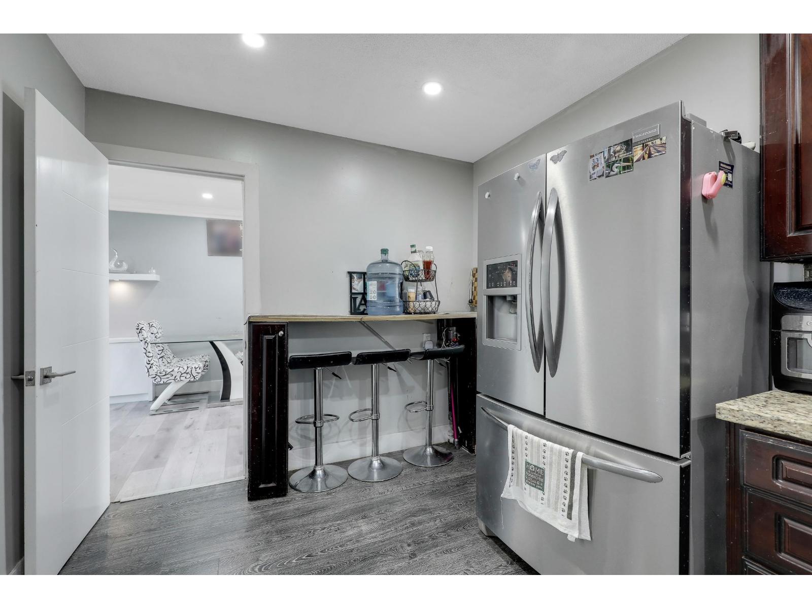 9162 119a Street Property Photo 8