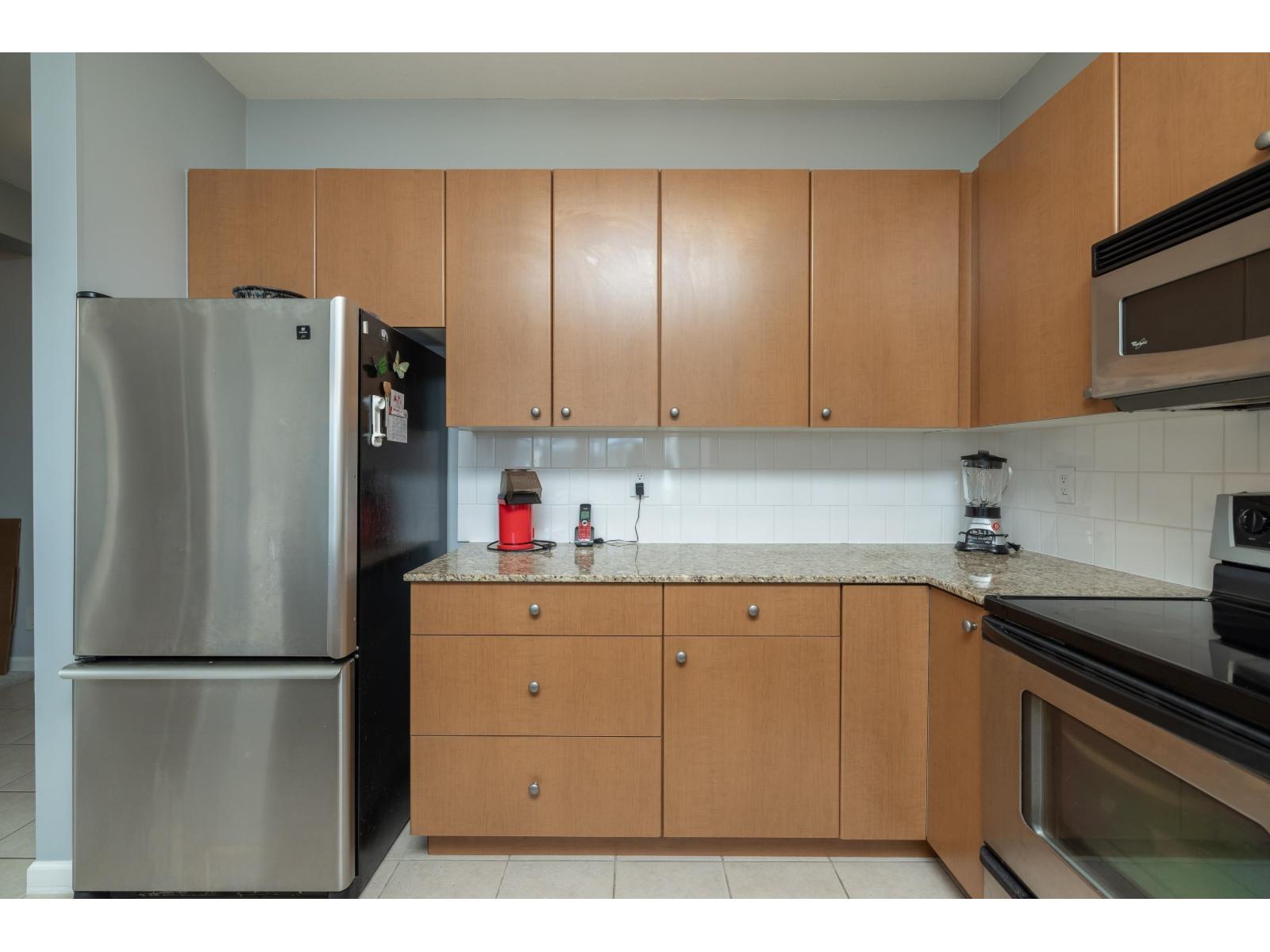 430 15380 102a Avenue Property Photo 6