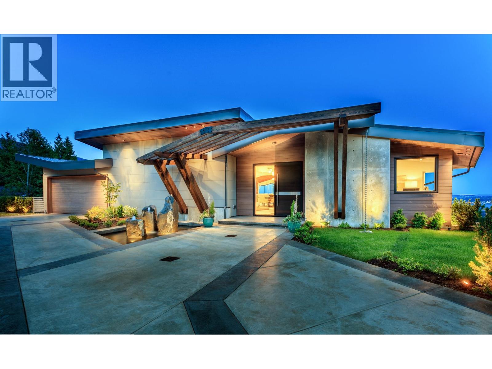 1060 CRESTLINE ROAD