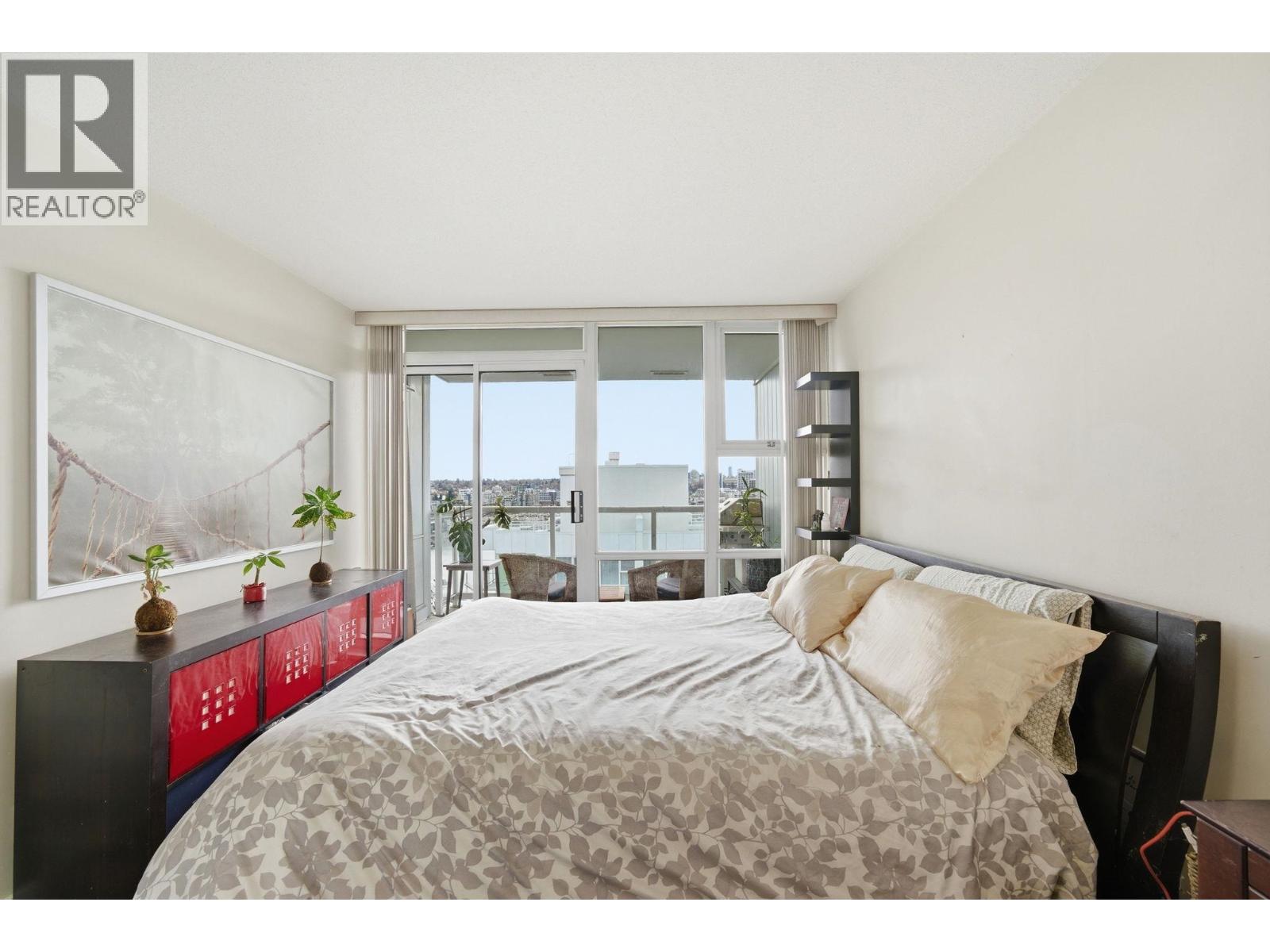 1808 193 Aquarius Mews Property Photo 6