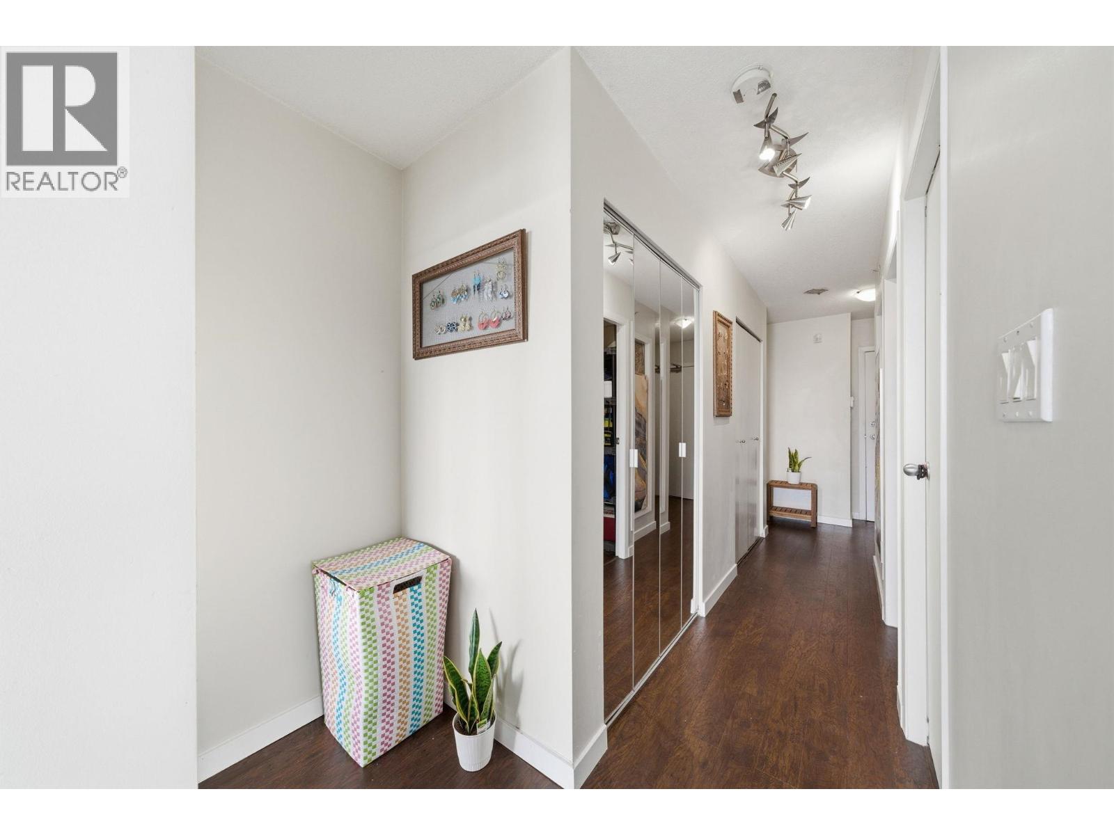 1808 193 Aquarius Mews Property Photo 9