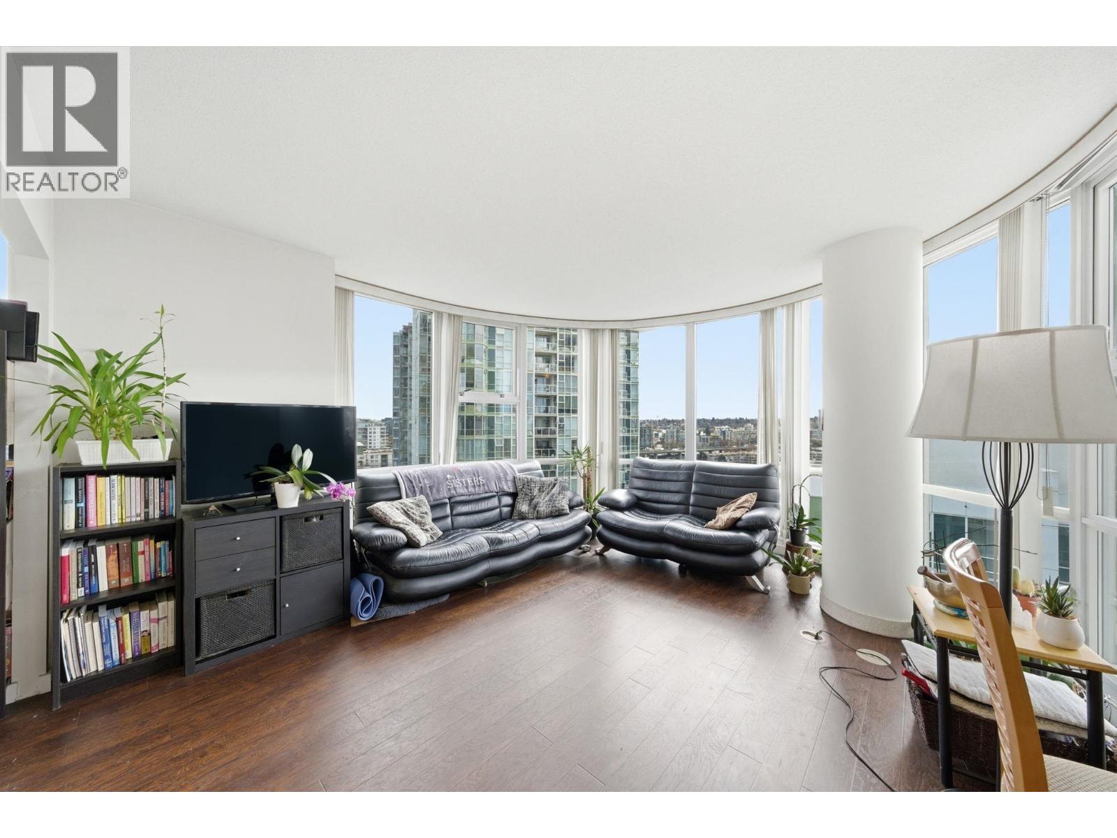 1808 193 Aquarius Mews Property Photo 12