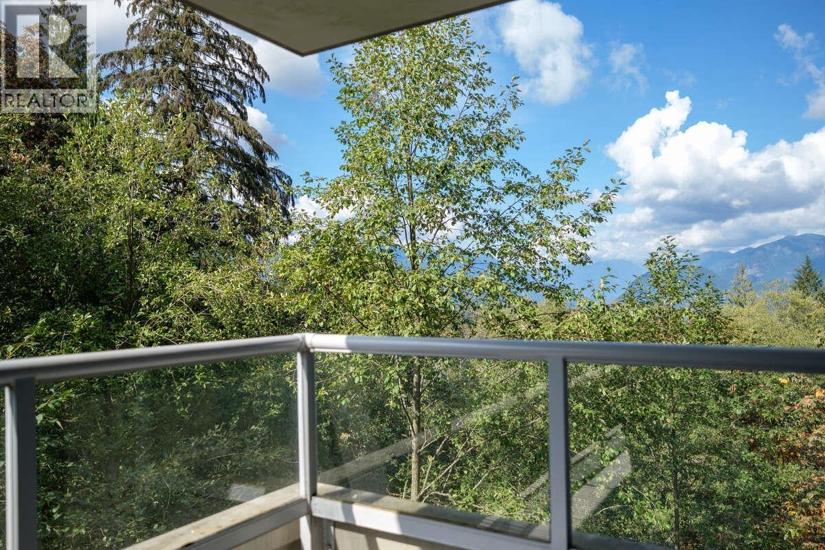 403 9232 University Crescent Property Photo 9