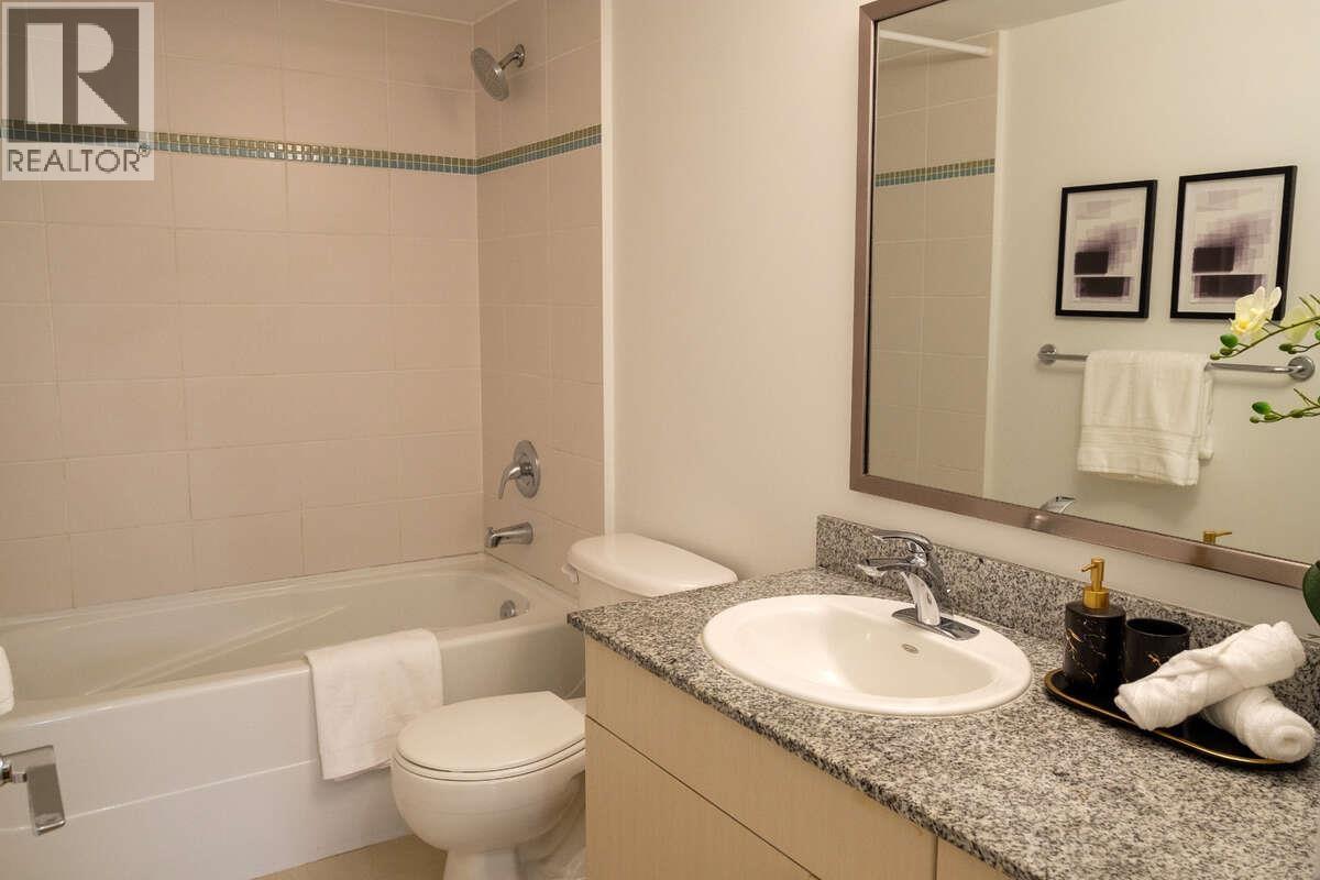 403 9232 University Crescent Property Photo 10