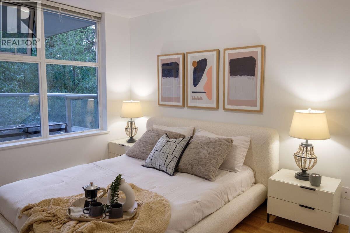 403 9232 University Crescent Property Photo 15
