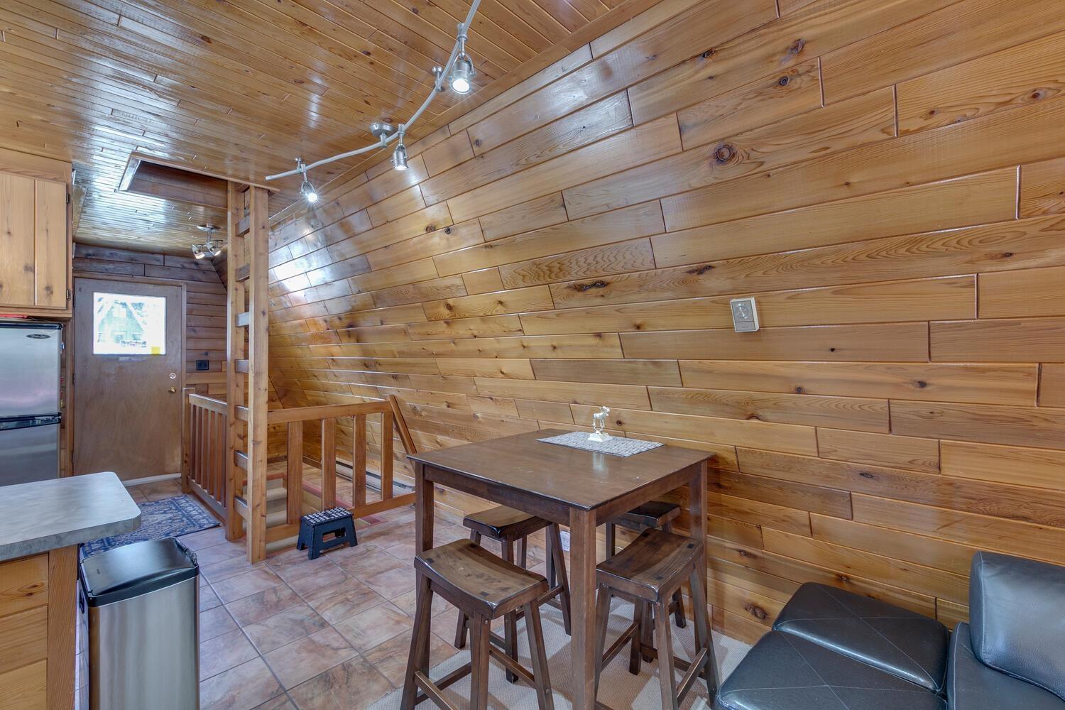 46890 Sakwi Creek Road Property Photo 10