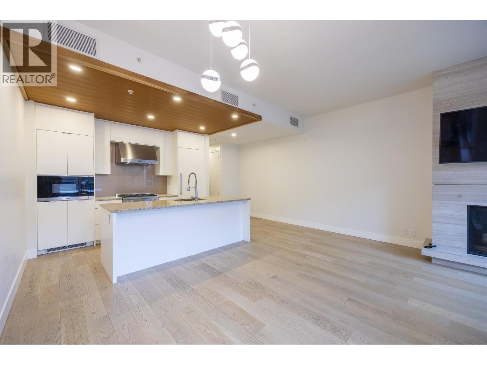 406 6687 Nelson Avenue Property Photo 3