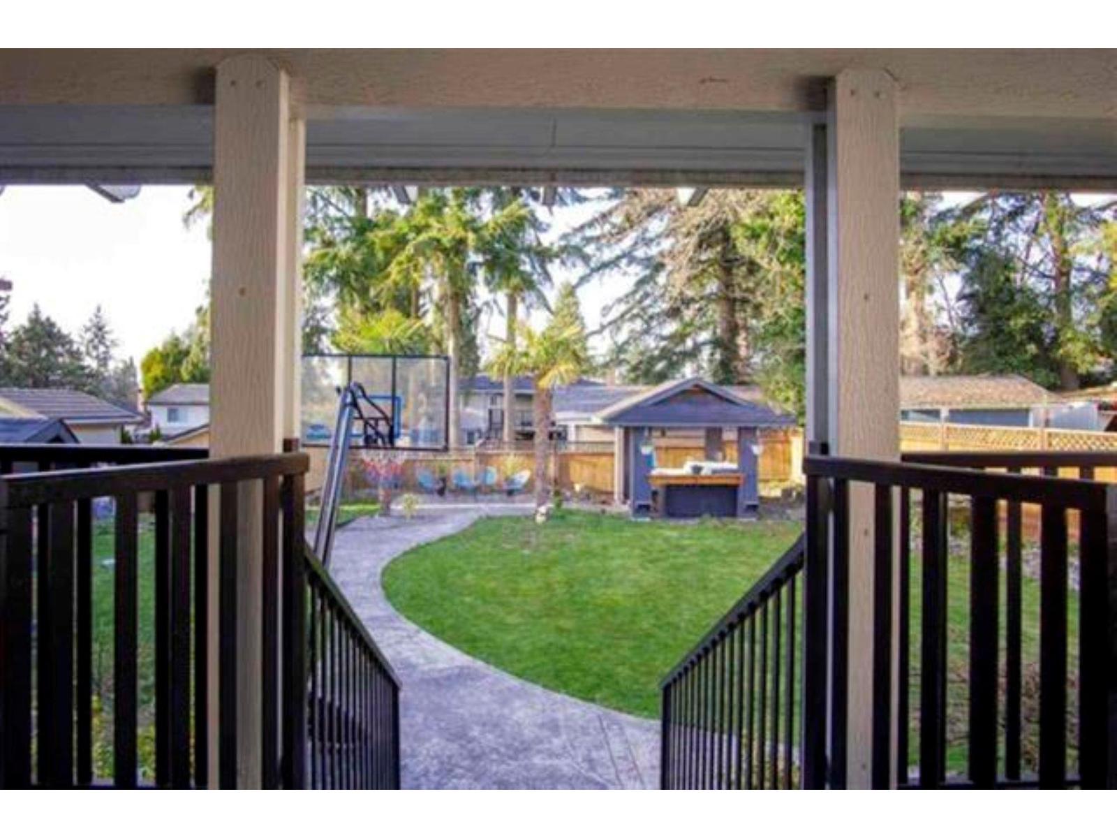 11435 88 Avenue Property Photo 6