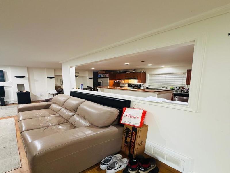 11435 88 Avenue Property Photo 9