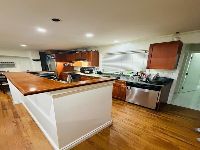 11435 88 Avenue Property Photo 14