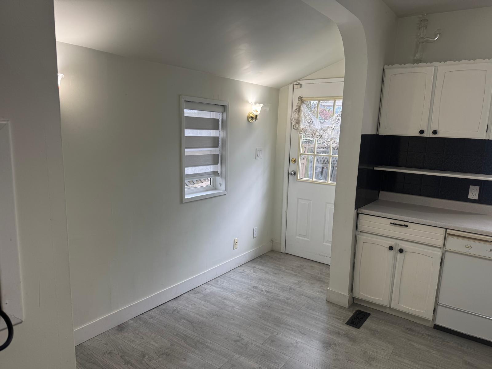 11332 124 Street Property Photo 3