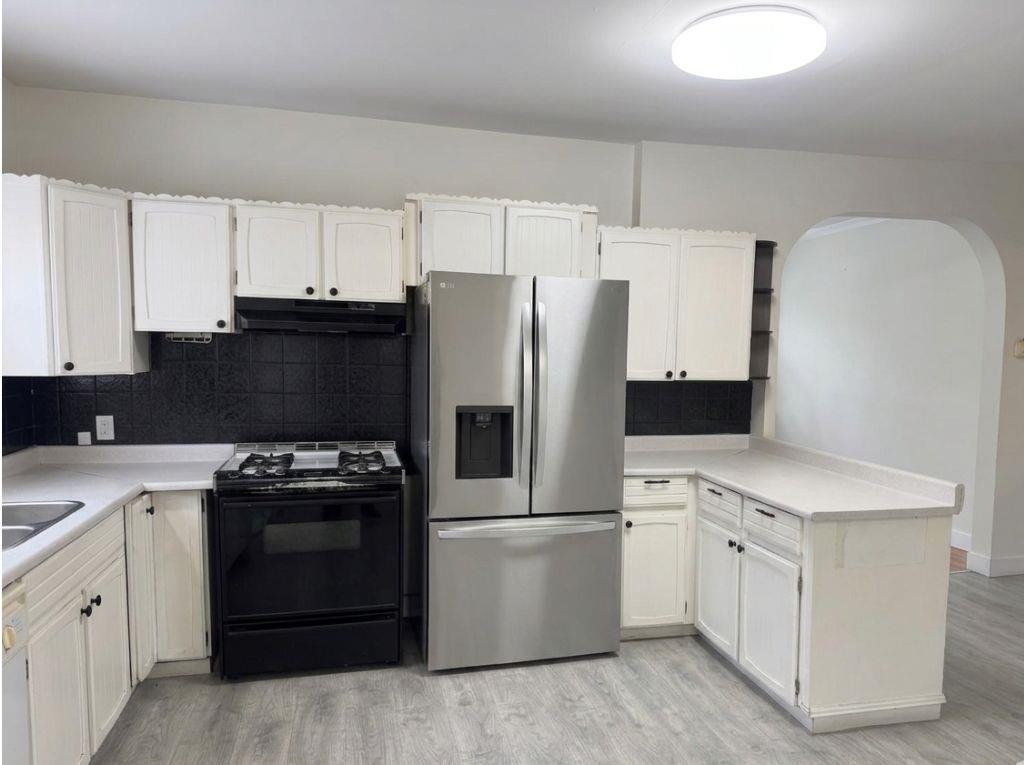 11332 124 Street Property Photo 4