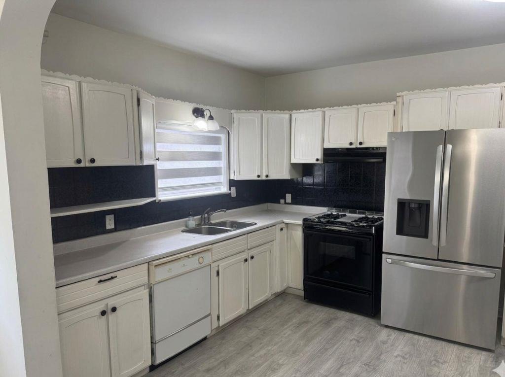 11332 124 Street Property Photo 10