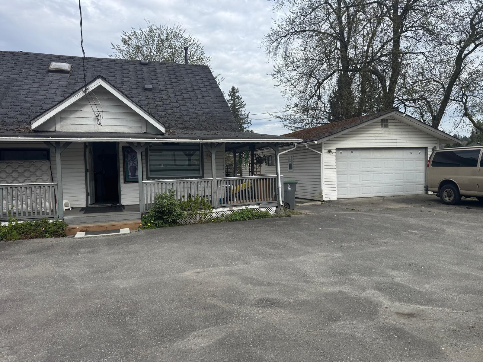 11332 124 Street Property Photo 13