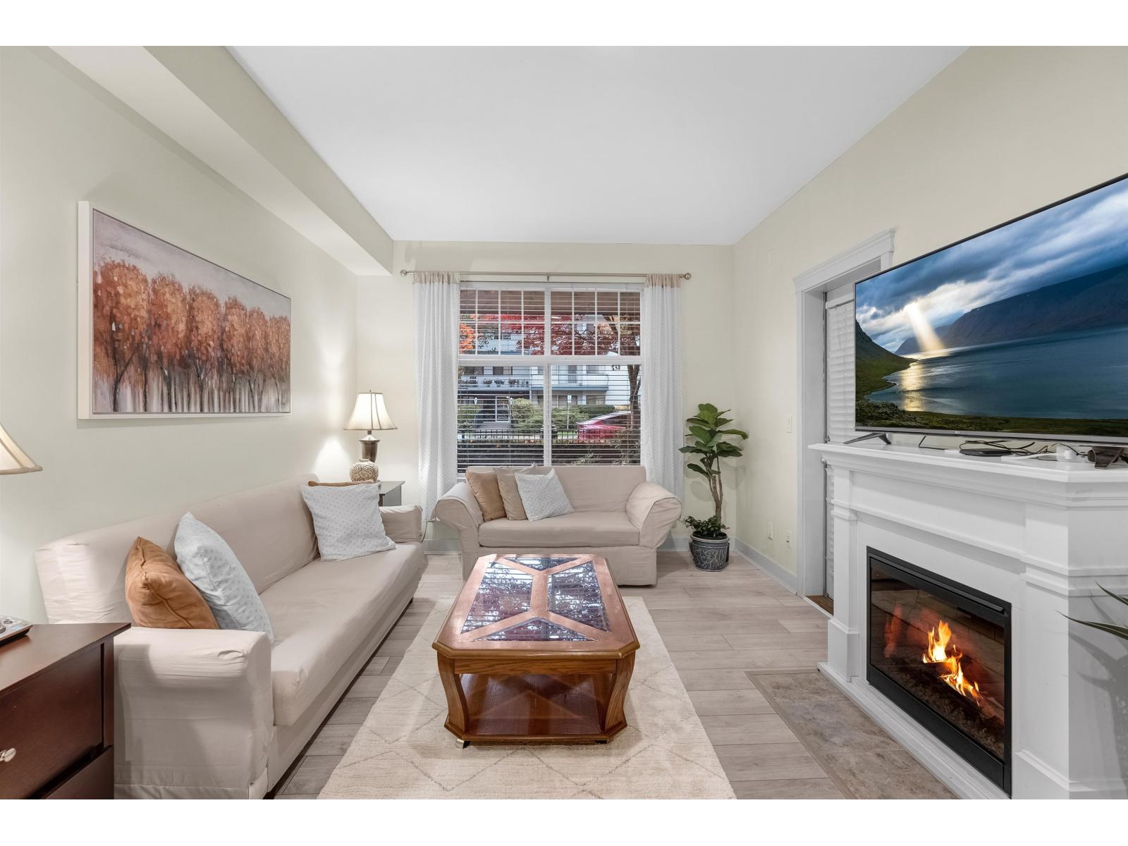 112 17712 57A AVENUE Property Photo 1