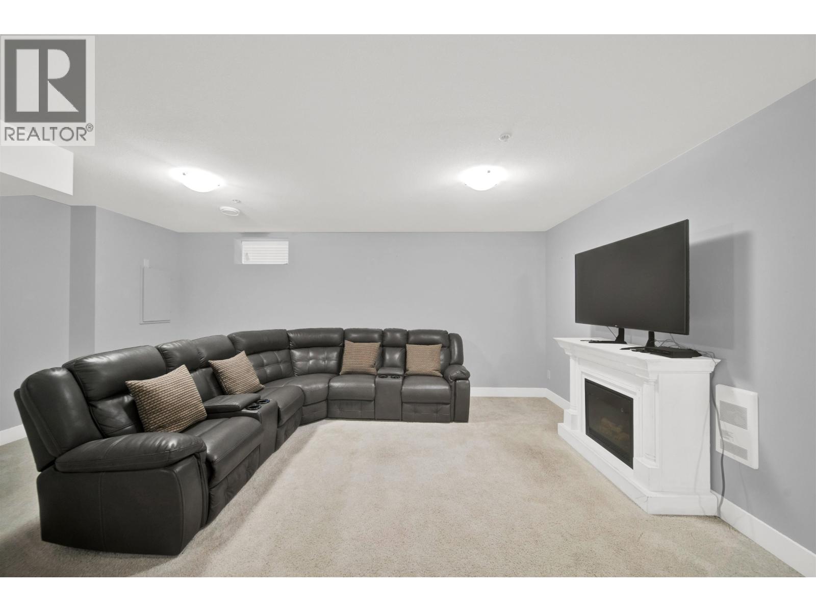 11155 240 Street Property Photo 18