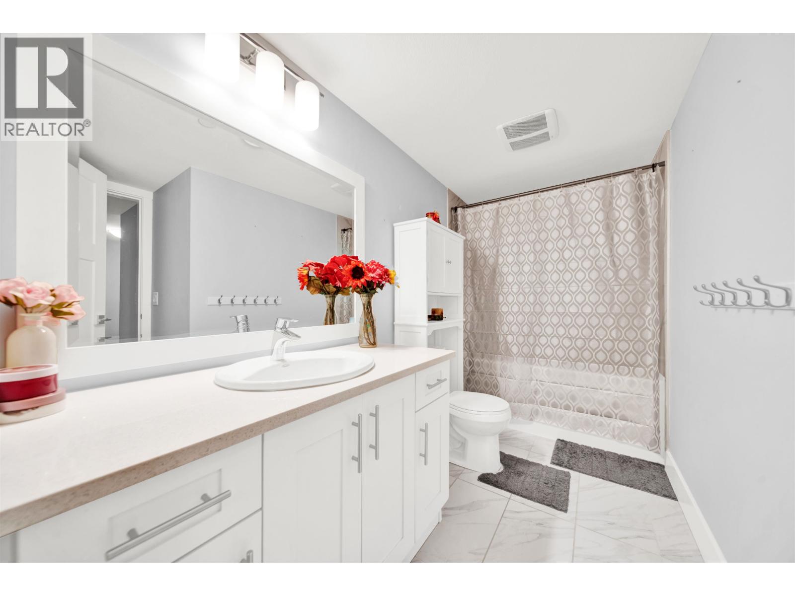 11155 240 Street Property Photo 20