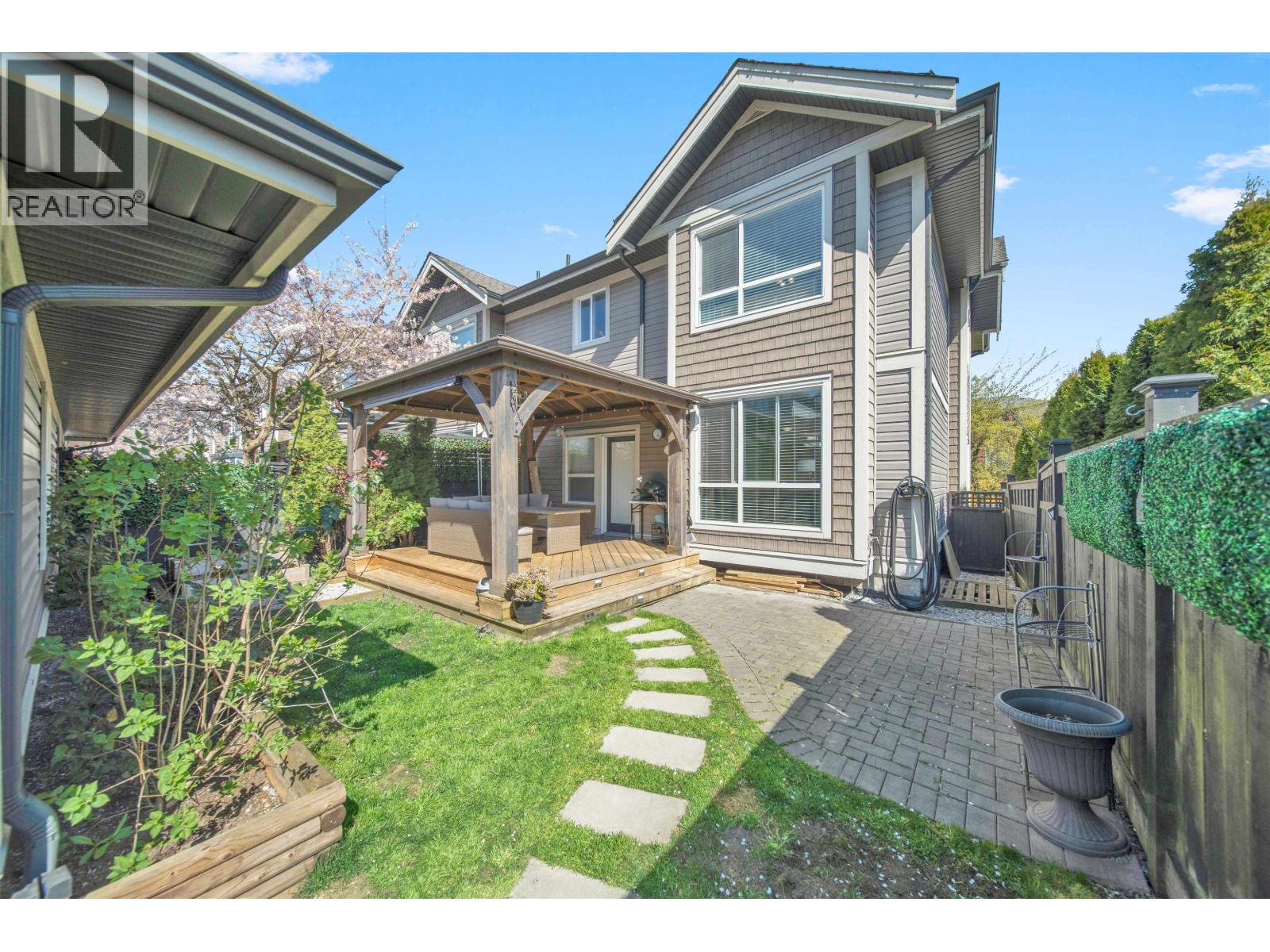 11155 240 Street Property Photo 33