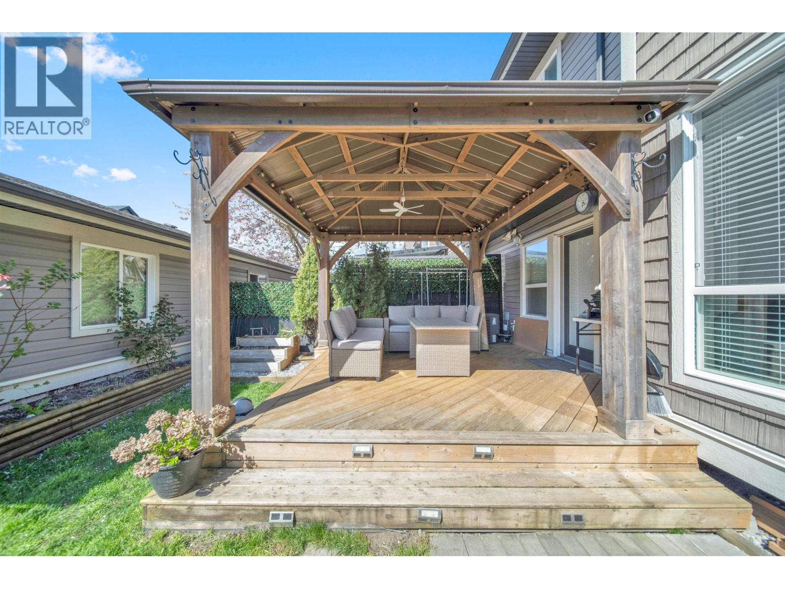 11155 240 Street Property Photo 34