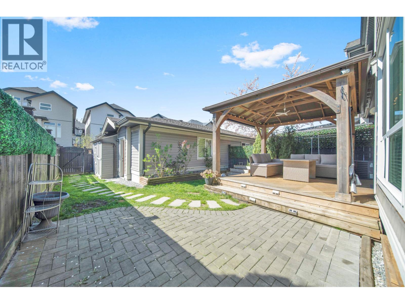 11155 240 Street Property Photo 35