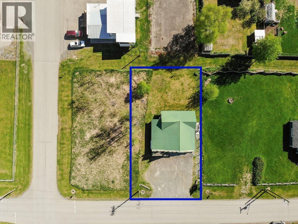 4358 11th Avenue Property Photo 4
