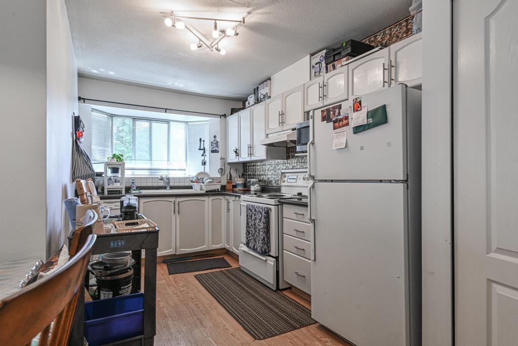 208 2960 Trethewey Street Property Photo 7