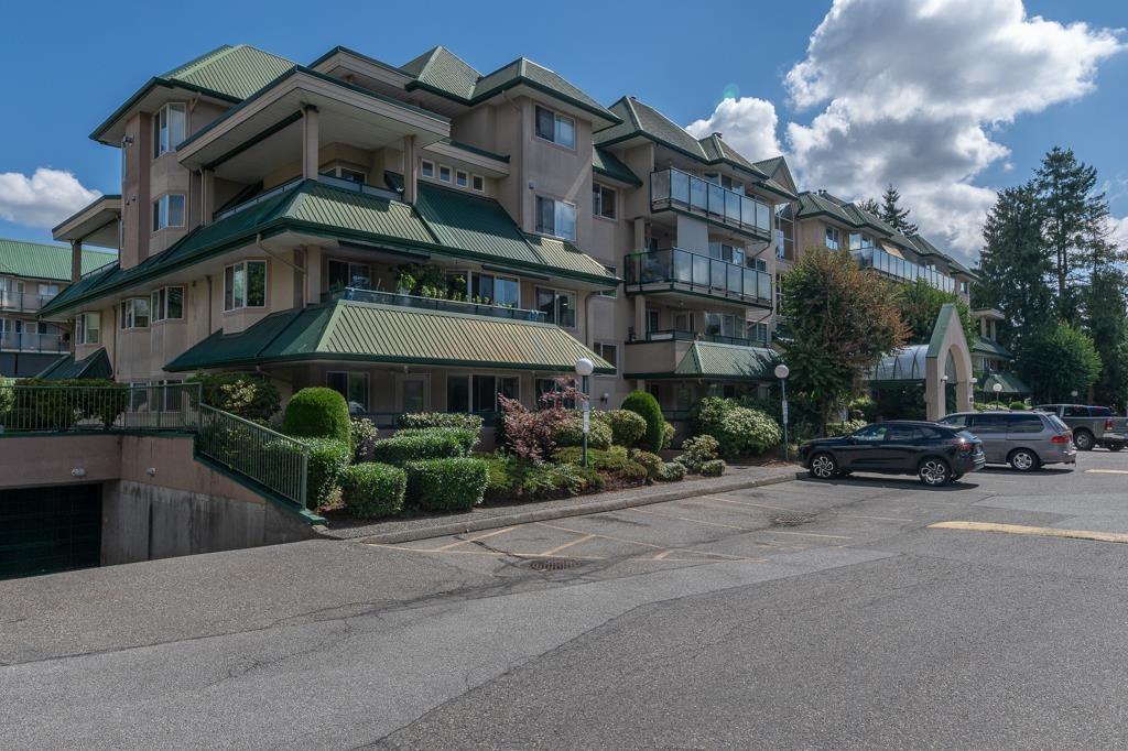 208 2960 Trethewey Street Property Photo 15
