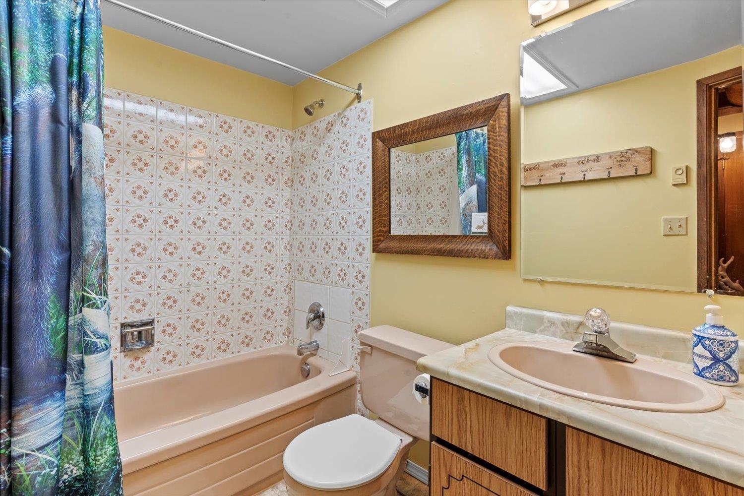 2 20649 Edelweiss Drive Property Photo 26
