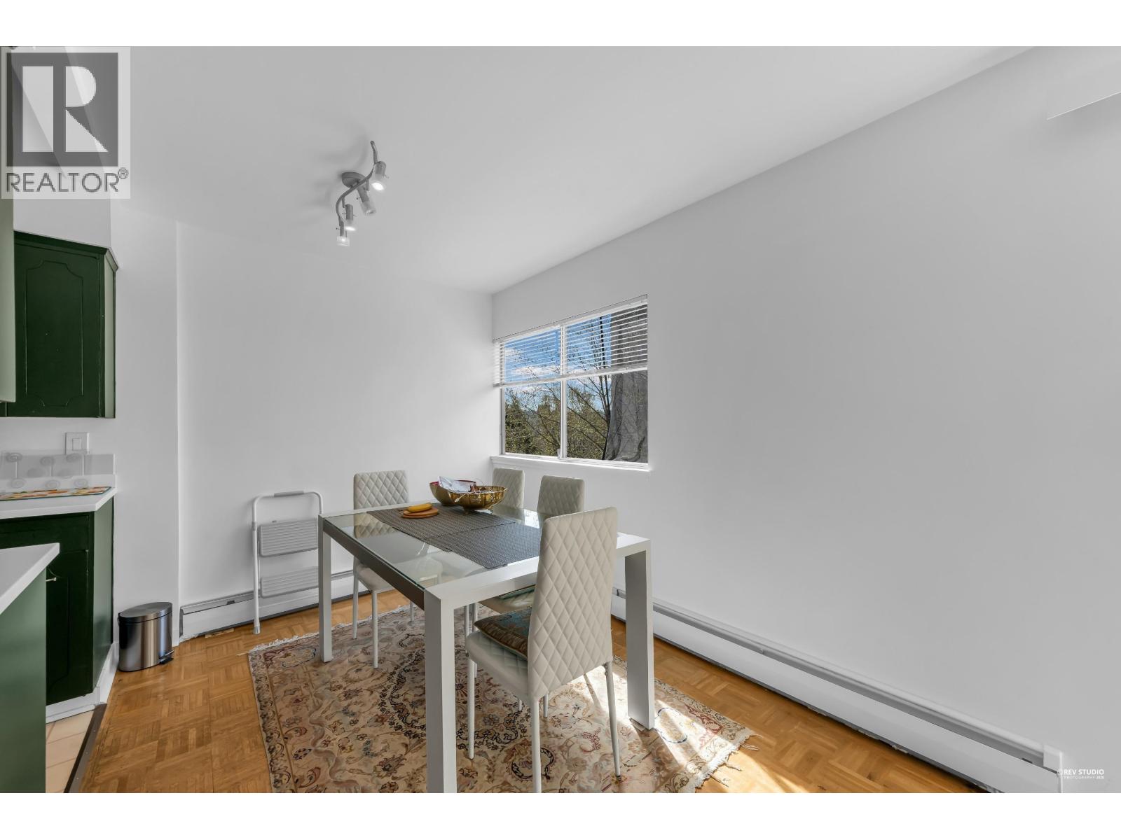 404 1930 Marine Drive Property Photo 19