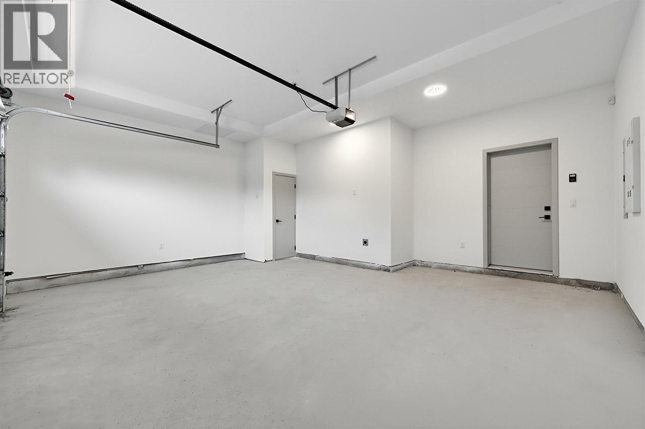 11 10233 No. 2 Road Property Photo 40
