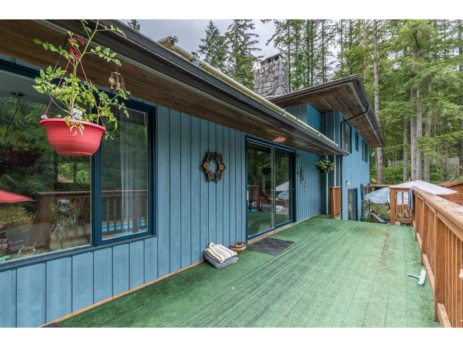 20244 27 Avenue Property Photo 25
