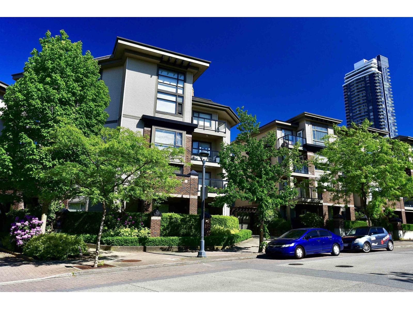 452 10838 City Parkway Property Photo 13