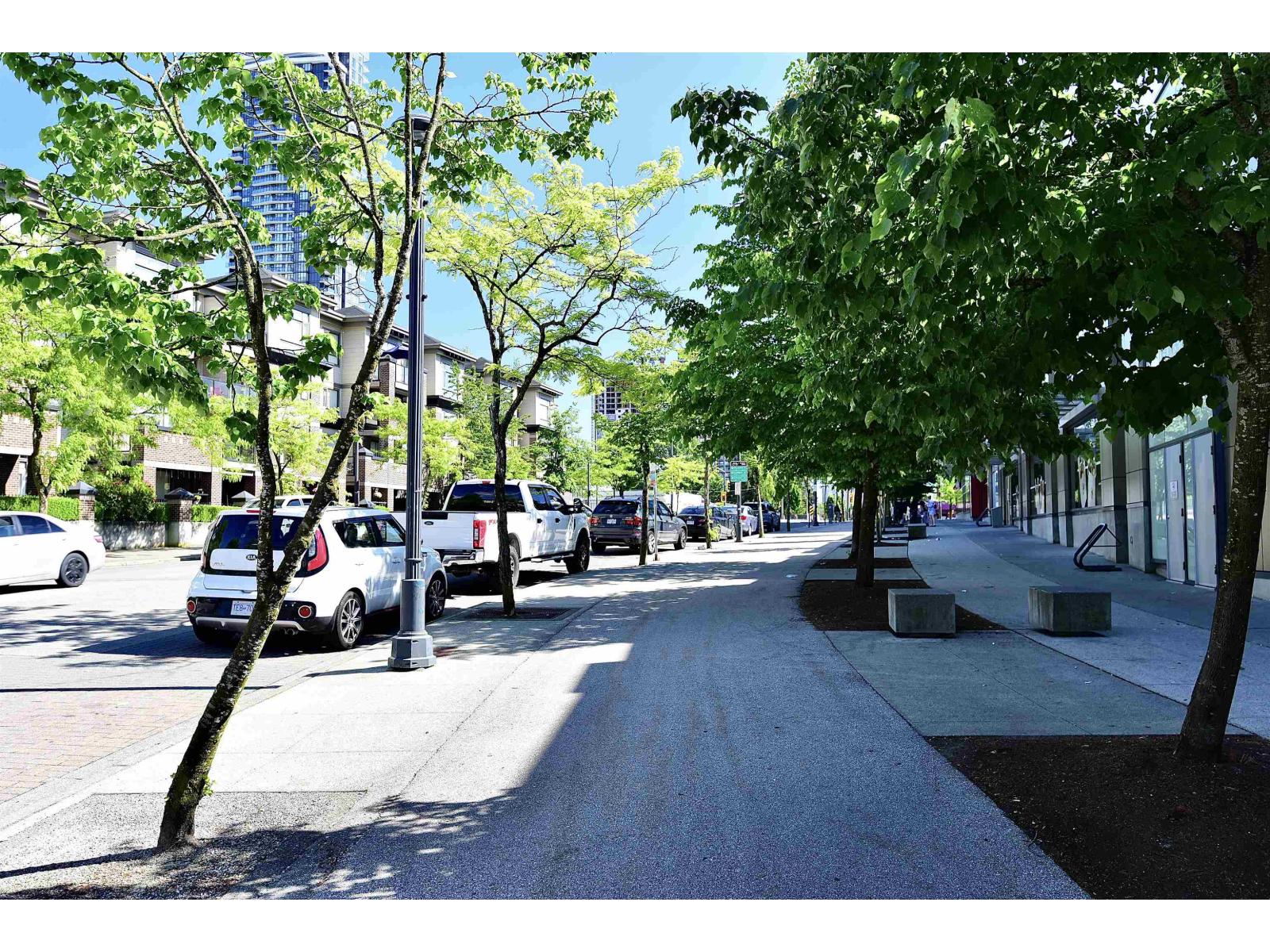 452 10838 City Parkway Property Photo 15