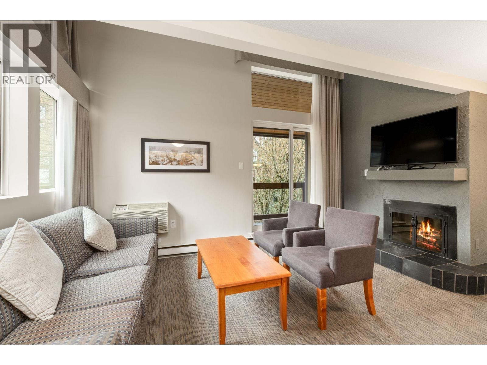 310 4420 Sundial Place Property Photo 4