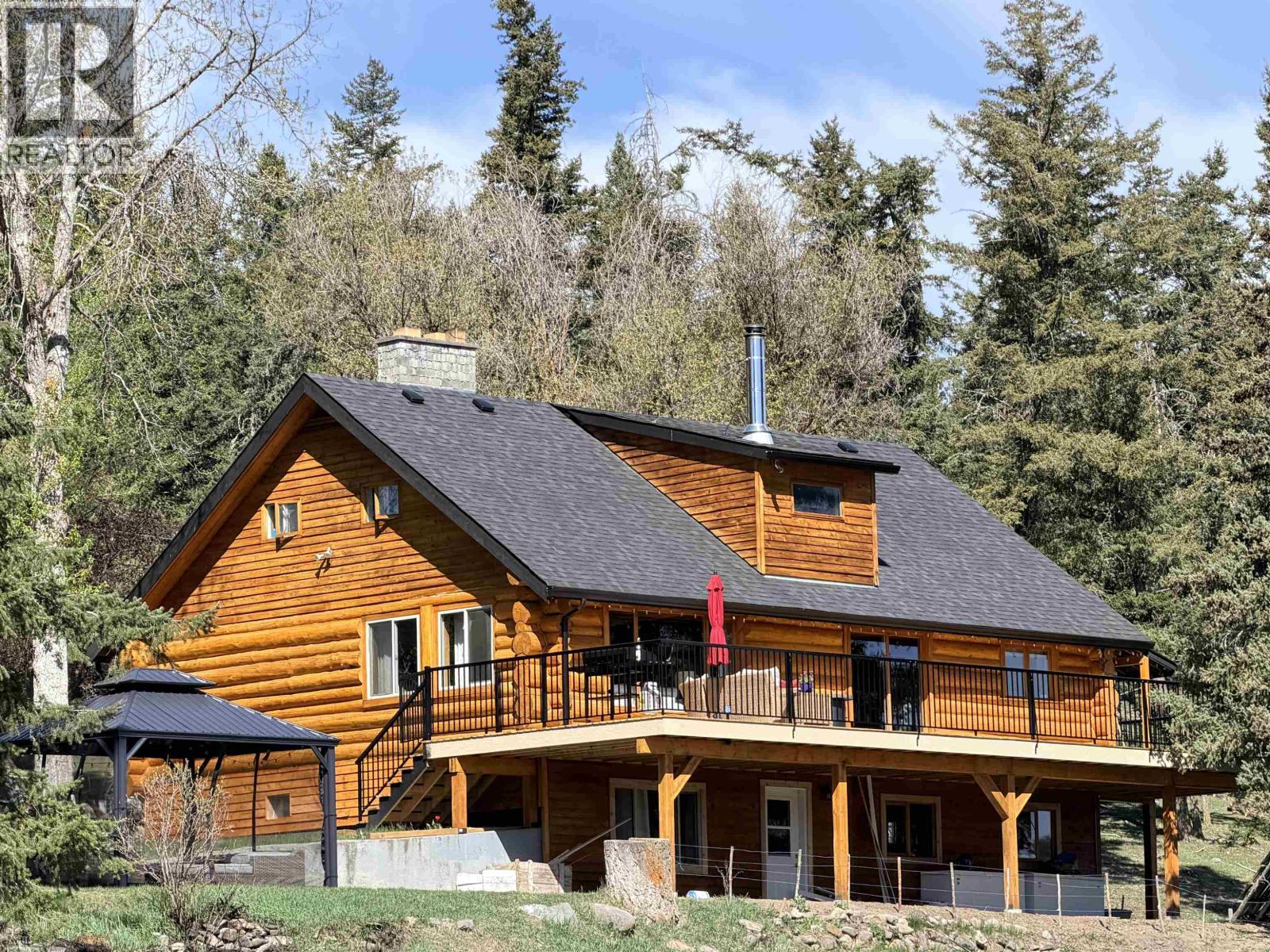 3041 Meldrum Creek Road Property Photo 1