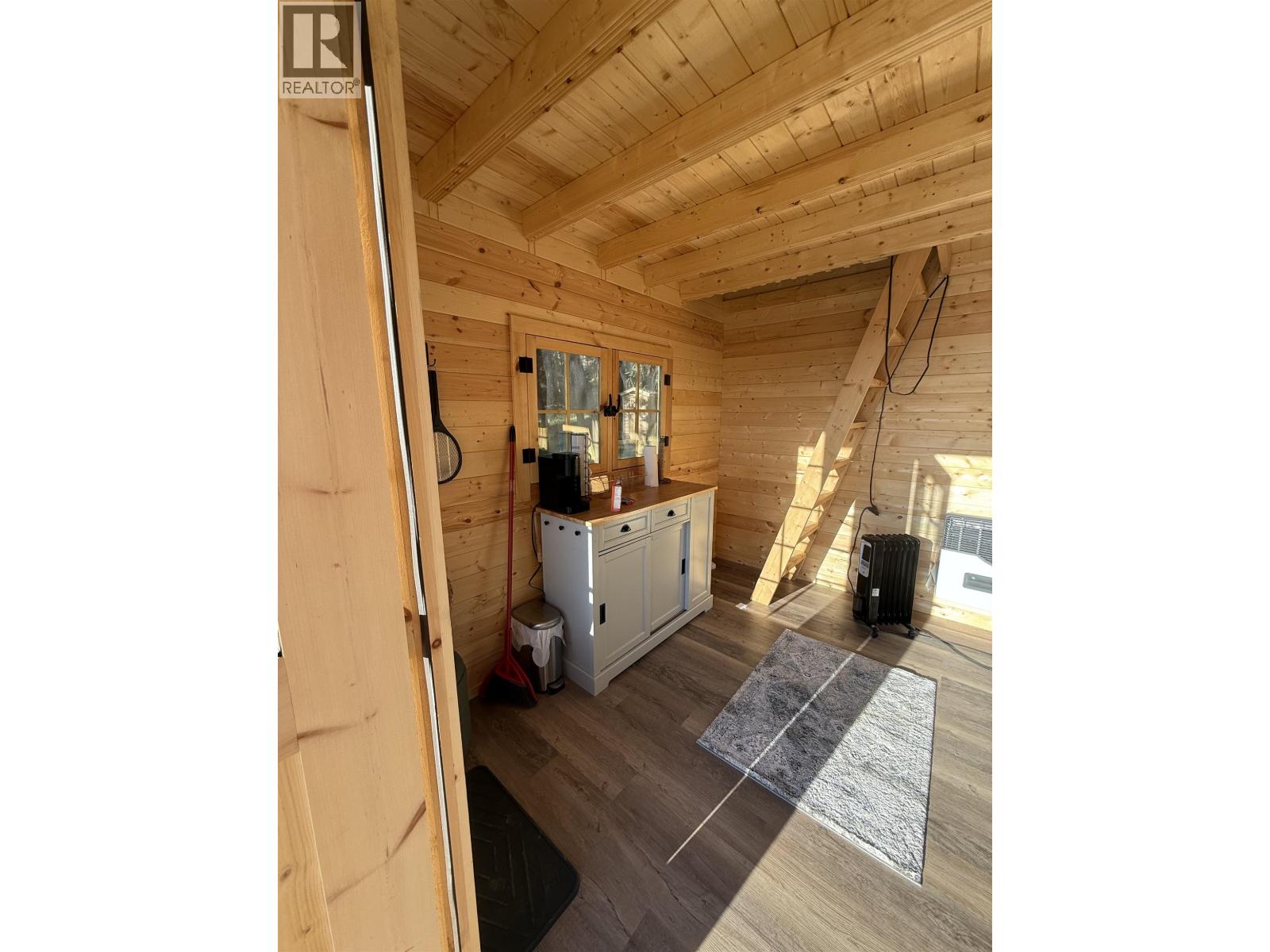 3041 Meldrum Creek Road Property Photo 18